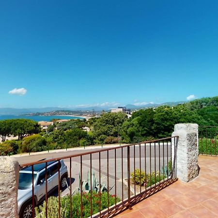 Haut De Villa Vue Mer 3 Pieces Climatise & Wifi 4 A 6 Personnes Pietrosella Exterior photo